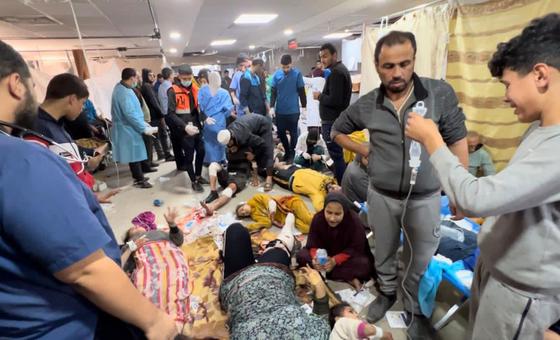 WHO and partners deliver aid to two Gaza hospitals in high-risk missions